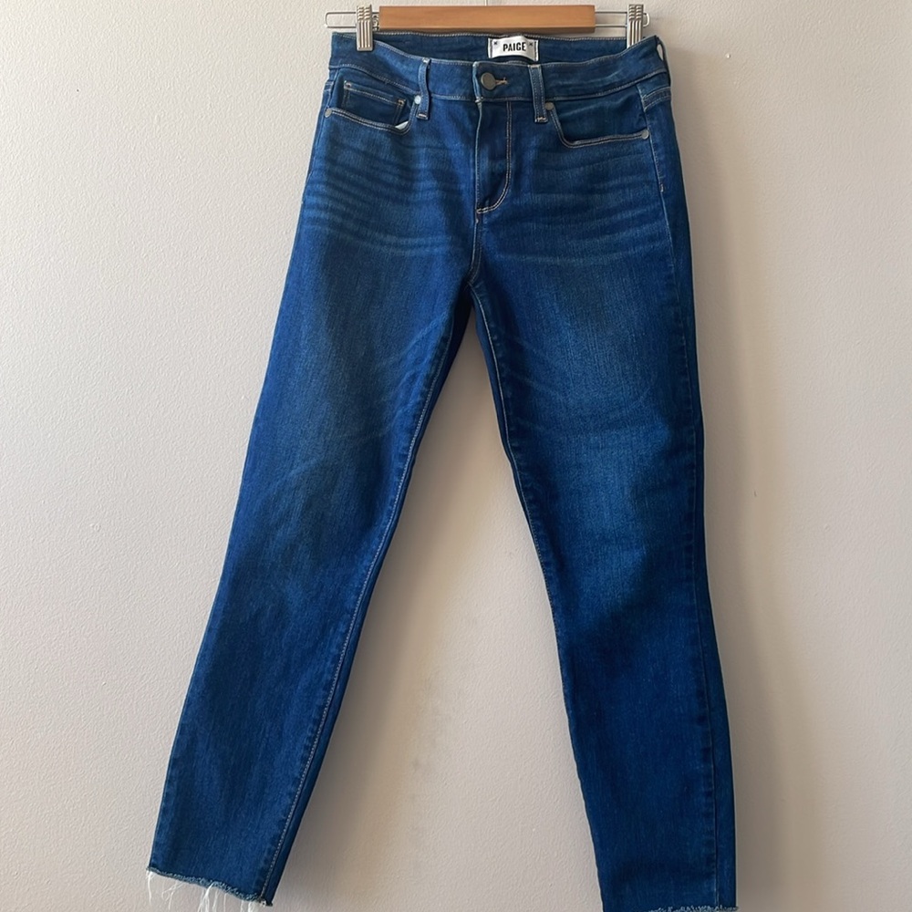 PAIGE Denim Verdugo Crop